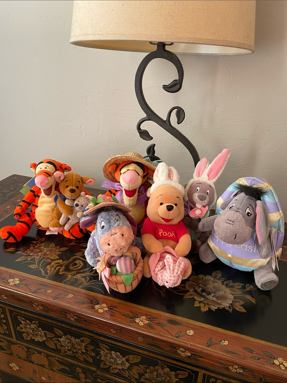 Pooh Easter w Friends